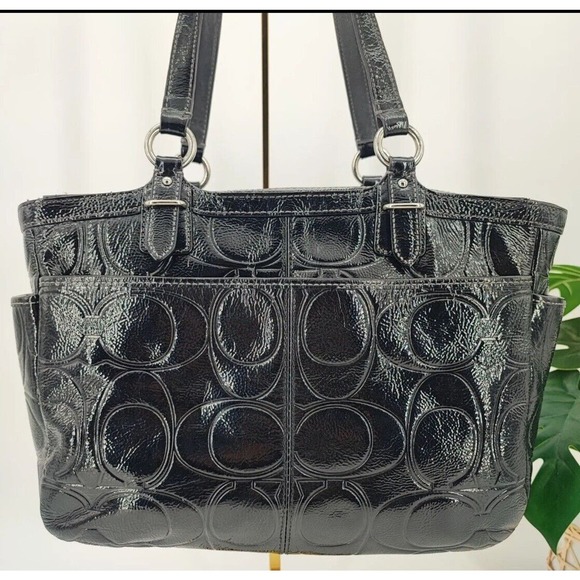 COACH Gallery Embossed Black Patent Leather Medium Tote Bag F19462 Fast Ship - Picture 3 of 15